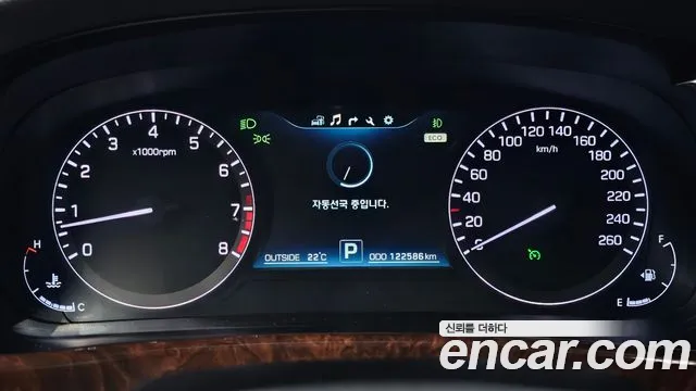 Hyundai Equus 2014 — фото 8