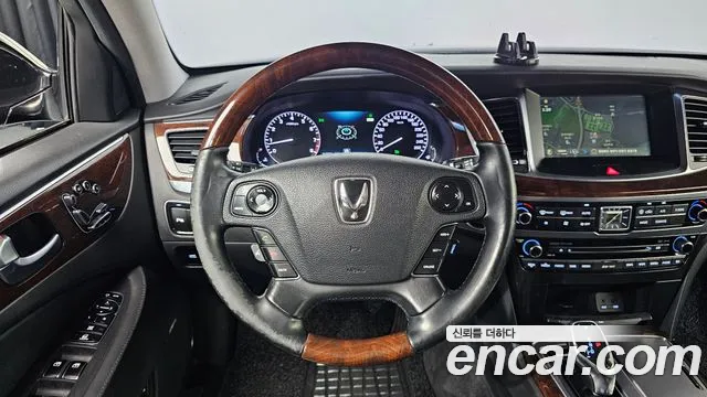Hyundai Equus 2014 — фото 14