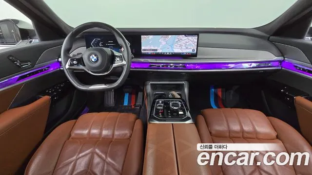 BMW 7-Series 2023 — фото 10
