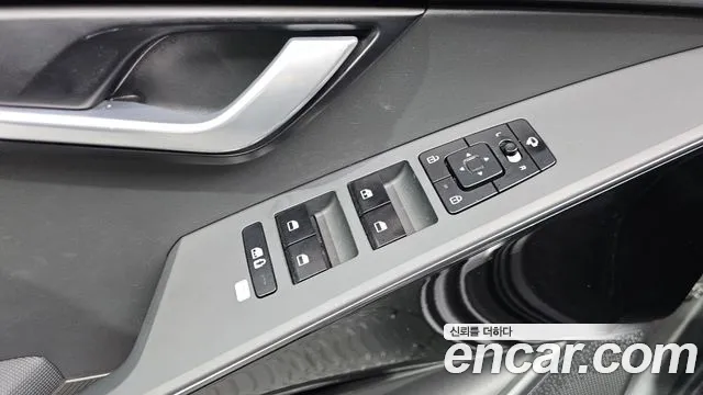 Kia Niro 2023 — фото 16