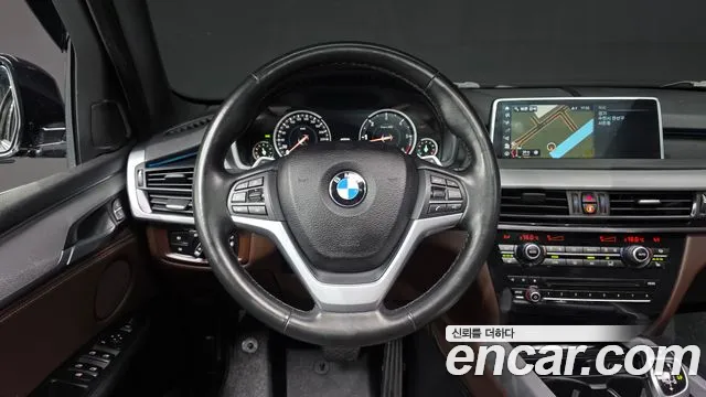 BMW X5 2018 — фото 20