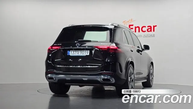 Mercedes-Benz GLE-Class 2023 — фото 4