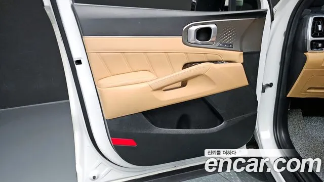 Kia Sorento 2022 — фото 14