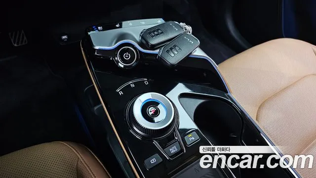 Kia EV6 2023 — фото 11