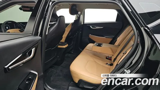Kia EV6 2023 — фото 15