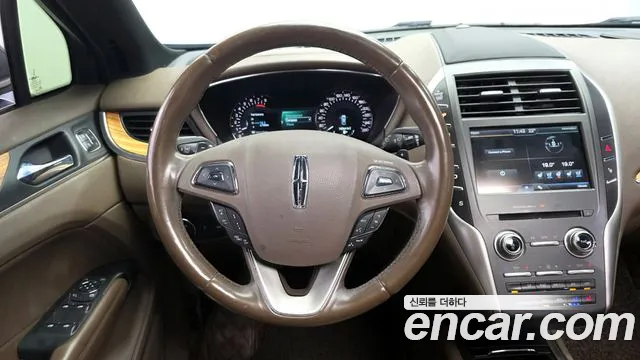 Lincoln MKC 2015 — фото 13
