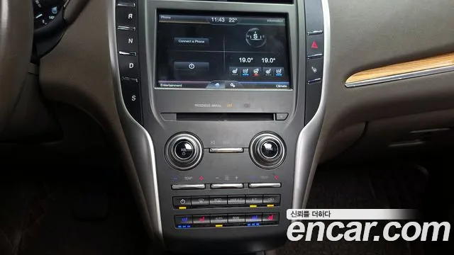 Lincoln MKC 2015 — фото 14