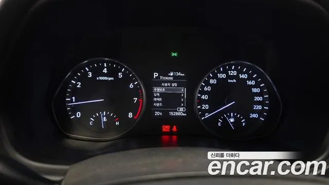 Hyundai i30 2017 — фото 11