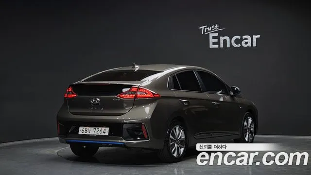 Hyundai Ioniq 2016 — фото 2