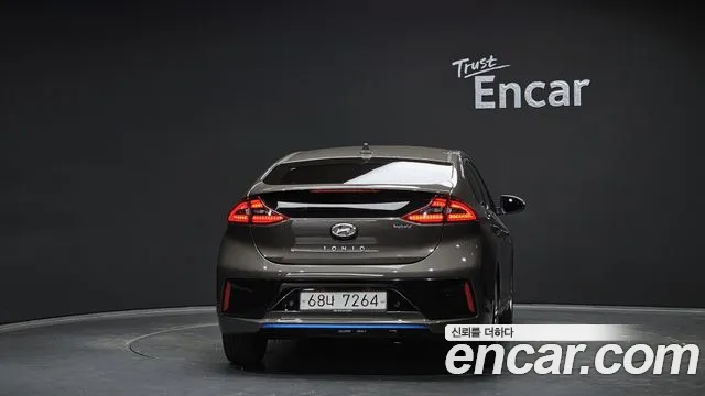 Hyundai Ioniq 2016 — фото 4