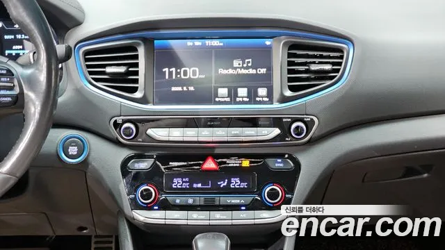 Hyundai Ioniq 2016 — фото 14