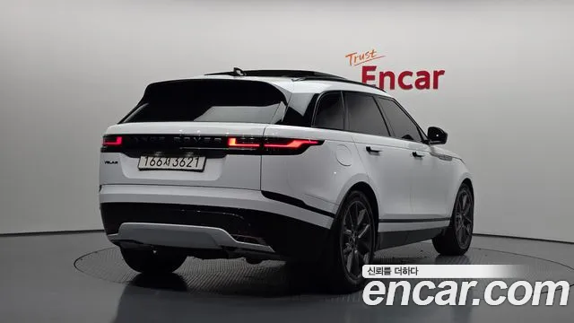 Land Rover Range Rover Velar 2025 — фото 2