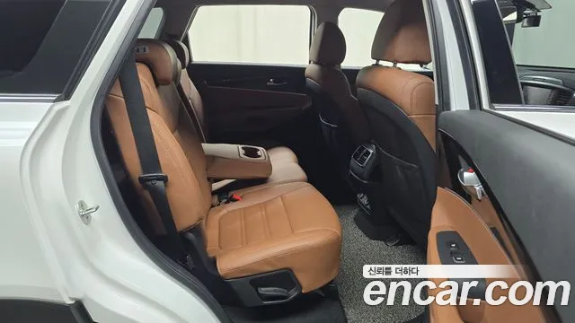 Kia Sorento 2019 — фото 17