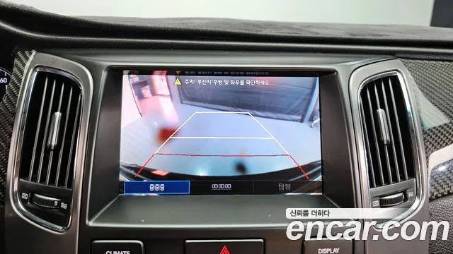 Hyundai Equus 2012 — фото 15
