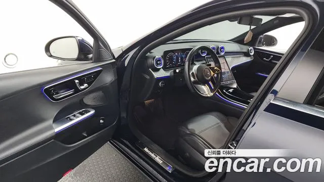 Mercedes-Benz C-Class 2022 — фото 13