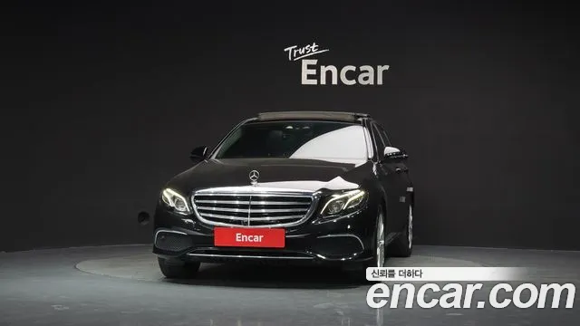 Mercedes-Benz E-Class 2017 — фото 3
