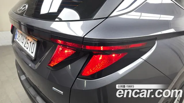 Hyundai Tucson 2021 — фото 9