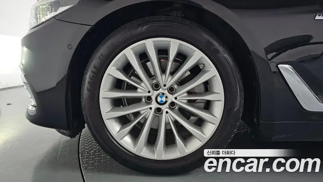 BMW 5-Series 2018 — фото 4