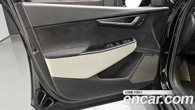 Kia EV6 2025 — фото 14