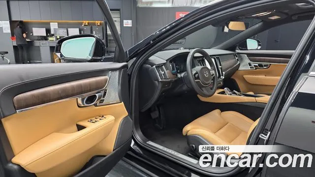 Volvo S90 2023 — фото 13