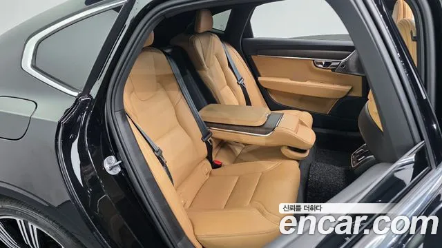 Volvo S90 2023 — фото 17