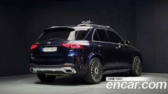 Mercedes-Benz GLE-Class 2021 — фото 2