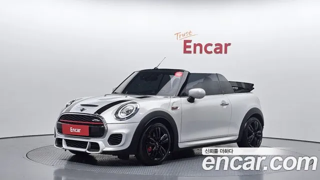 Mini Cooper Convertible 2021 — фото 1