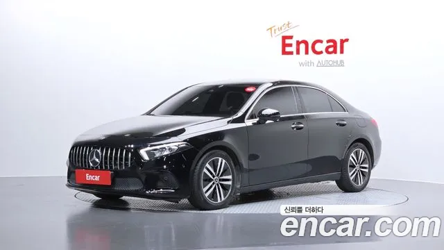 Mercedes-Benz A-Class 2023 — фото 1