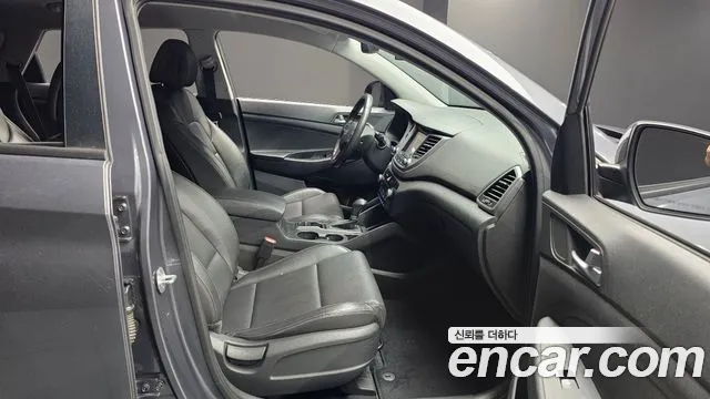 Hyundai Tucson 2016 — фото 17