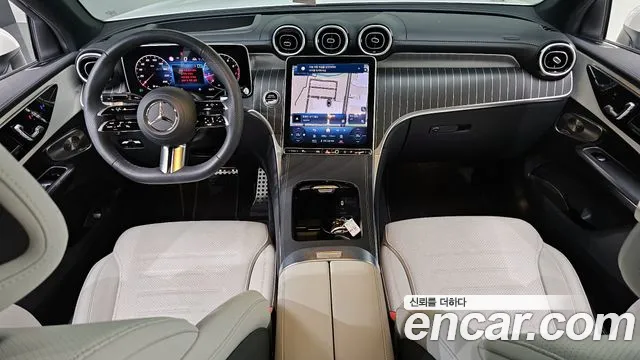 Mercedes-Benz GLC-Class 2024 — фото 10