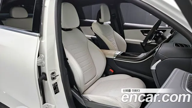 Mercedes-Benz GLC-Class 2024 — фото 17