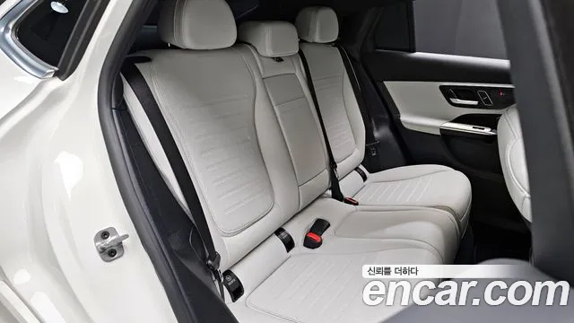 Mercedes-Benz GLC-Class 2024 — фото 18