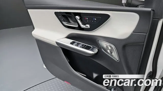 Mercedes-Benz GLC-Class 2024 — фото 14