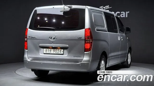 Hyundai Starex 2016 — фото 2