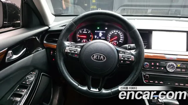 Kia K7 2016 — фото 13