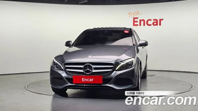 Mercedes-Benz C-Class 2017 — фото 3