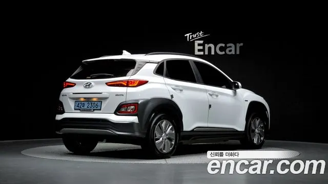 Hyundai Kona 2020 — фото 2