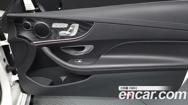 Mercedes-Benz E-Class 2018 — фото 14