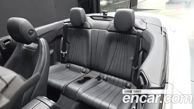 Mercedes-Benz E-Class 2018 — фото 16