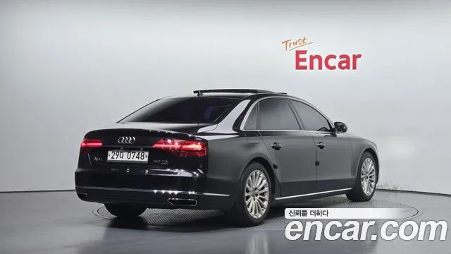 Audi A8 2015 — фото 2