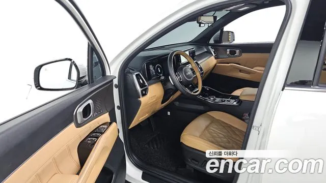 Kia Sorento 2023 — фото 13