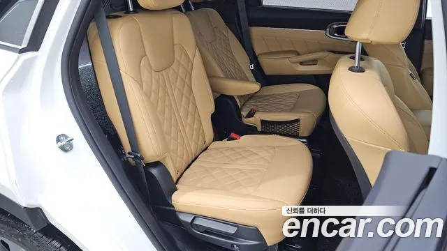 Kia Sorento 2023 — фото 18