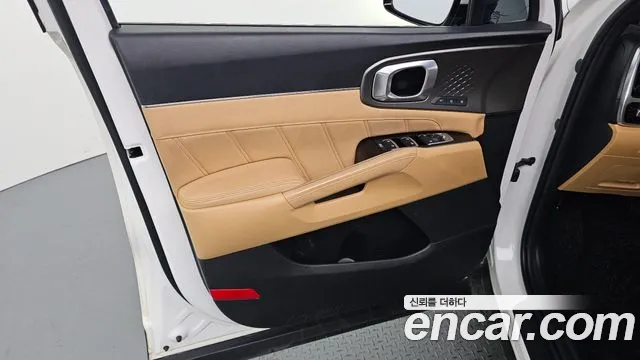 Kia Sorento 2023 — фото 14