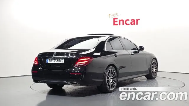 Mercedes-Benz E-Class 2019 — фото 2