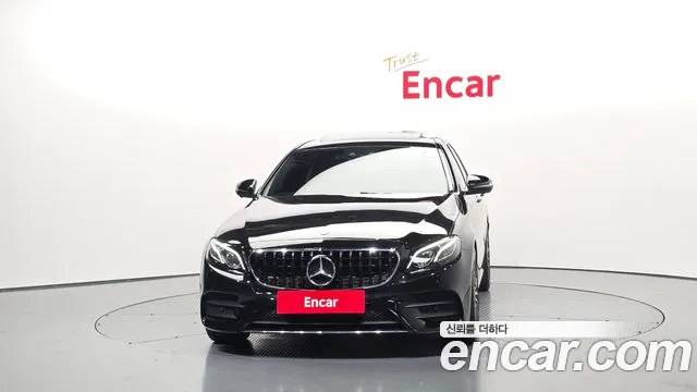 Mercedes-Benz E-Class 2019 — фото 3