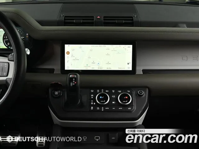 Land Rover Defender 2022 — фото 14