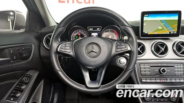 Mercedes-Benz GLA-Class 2016 — фото 12