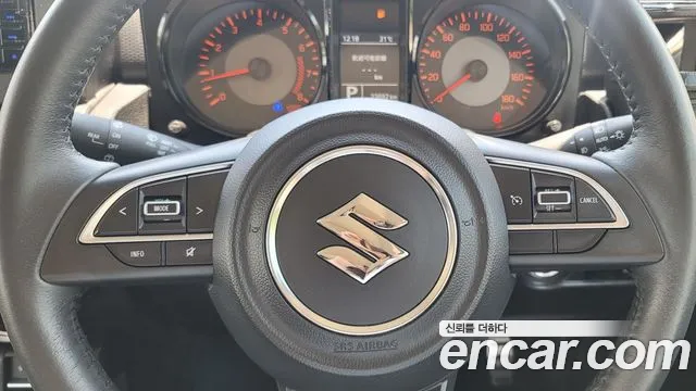 Suzuki Jimny 2023 — фото 14