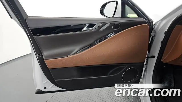 Genesis G80 2022 — фото 14