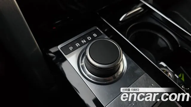 Land Rover Range Rover 2015 — фото 9